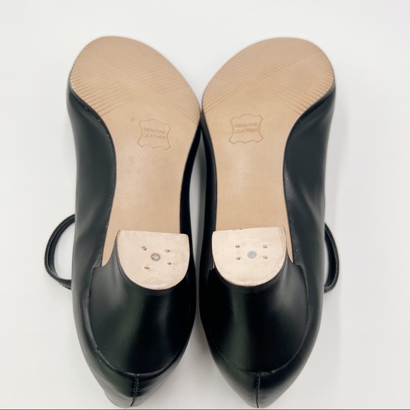 8.5W 8.5 WIDE Capezio Jr. Footlight Style # 550 Black Character Dance Shoes - Picture 10 of 14
